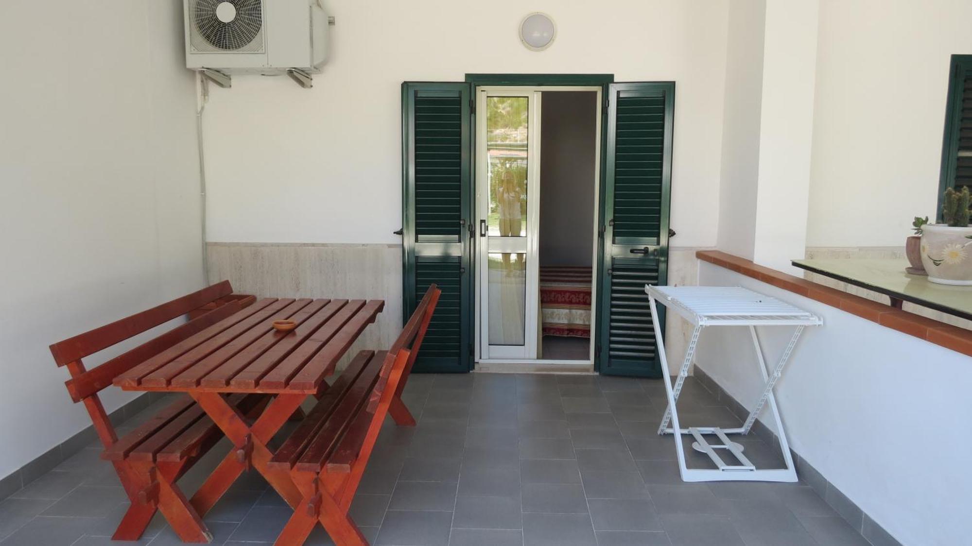 Hotel Residence Villa Ascoli Vieste Exterior foto