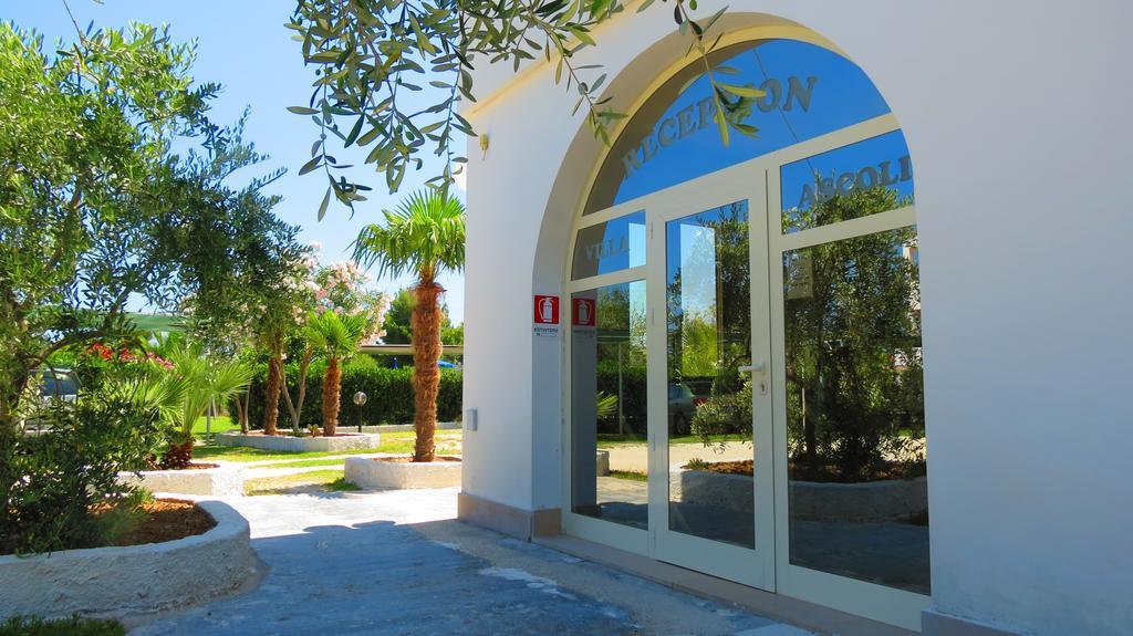 Hotel Residence Villa Ascoli Vieste Exterior foto