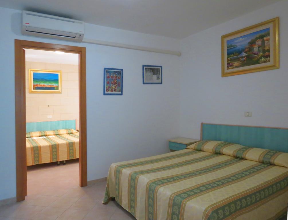 Hotel Residence Villa Ascoli Vieste Exterior foto